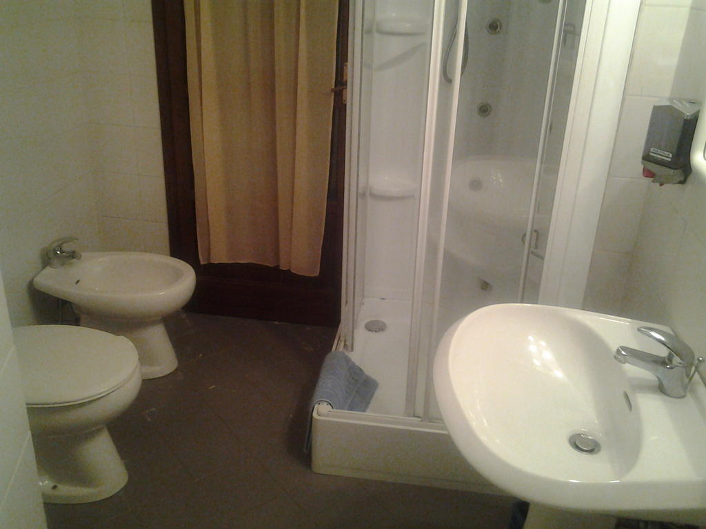 Viadana B&B La Vela الغرفة الصورة